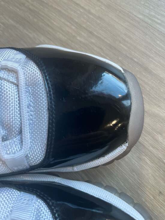 Jordan 11 retro (gs) Air Jordan 4 Like new Y5.5 - Picture 12 of 13